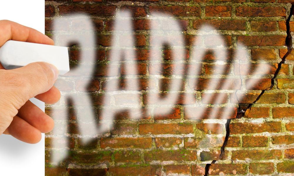 Does sealing cracks reduce radon